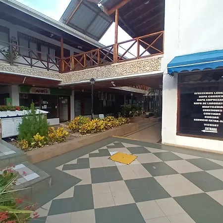 Confortable Y Central Habitacion 1 Cuadra De Playa San Andres  Exterior photo